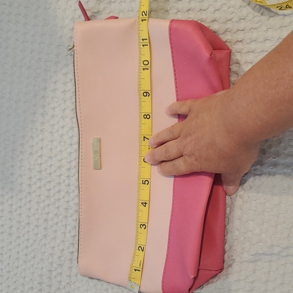 Trina Turk Large Cosmetic Bag (#19) - Picture 8 of 9